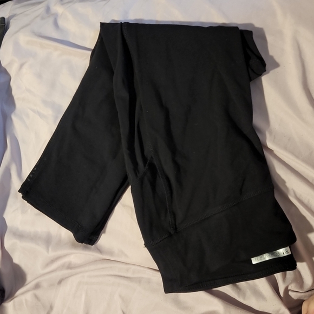 Forever21 Women Large Capri Active Leggings Side Mesh Panels Back Stitch